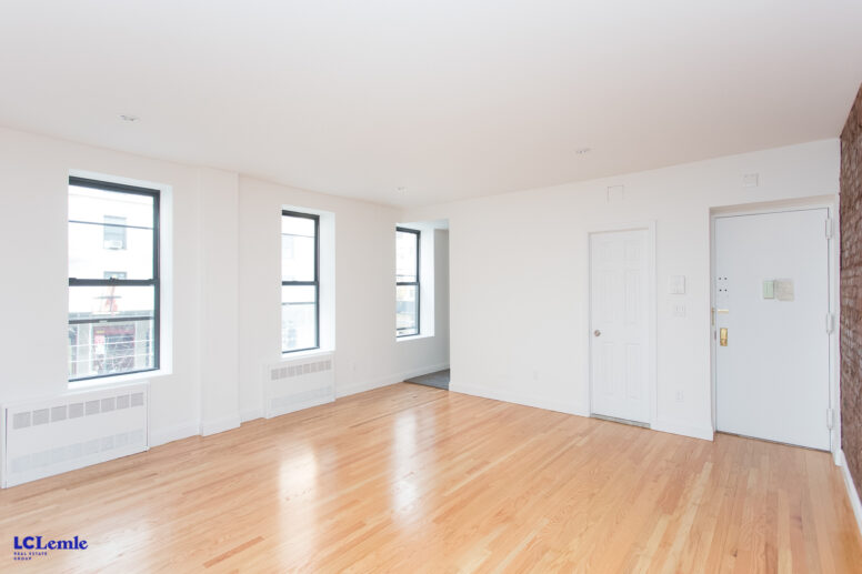 https://lclemle.com/wp-content/uploads/2023/05/2-LC-Lemle-No-Fee-Apartments-NYC-776x517.jpg